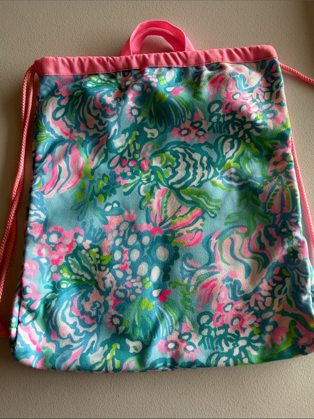 Lilly Pulitzer Aqua La Vista Drawstring Backpack Pink Blue Shell Print Beach Bag - Picture 4 of 7